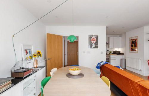 Luxury Apartment - 5 Mins to Canary Wharf & Excel - Foto 3