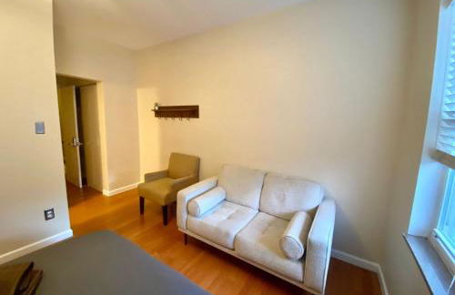 Historic Townhouse Oasis with En-suite Bathroom - Foto 15