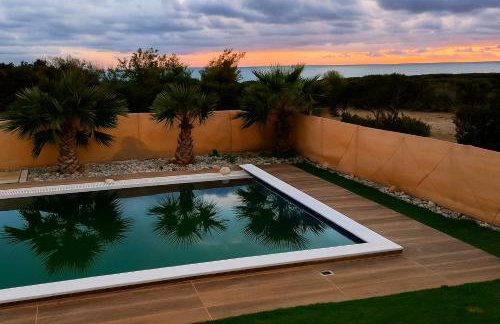 Paliochora Beachfront Escape, Milolithos Pool Retreats - Foto 3