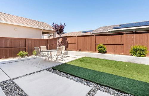 fresh, roomy airport & Uc close - Foto 1