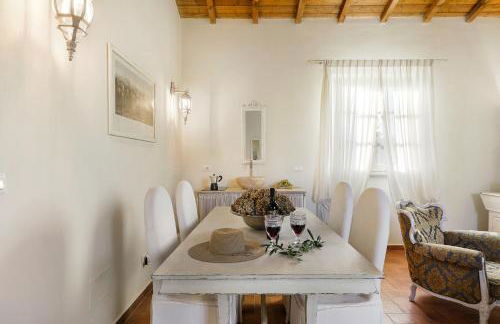 House in the heart of Tuscany with A/C and pool! - Foto 6