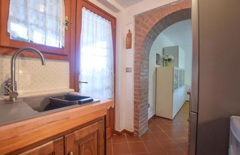 2 Bedroom Beautiful Home In Massarosa - Foto 13