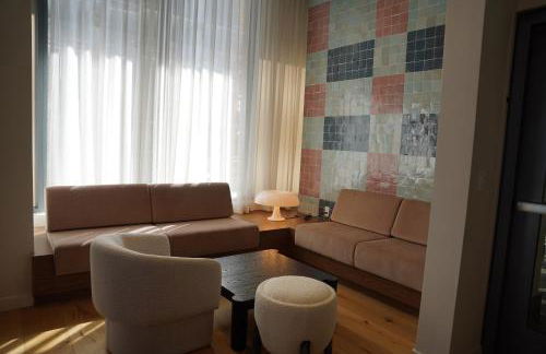 Stylish Minimalist 1BR in The Crosby - Foto 44