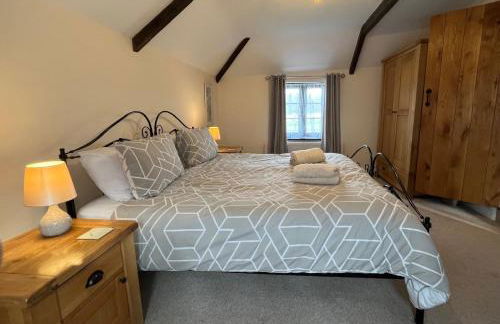 Maple & Beech Barns - Photo 32