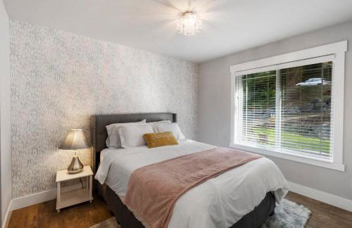 HoneyHomes Spectacular View Home with Amenities - Foto 11