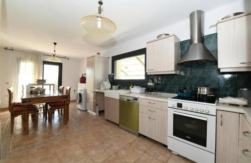 Countryside villa in private 2,400 sqm estate - Foto 22