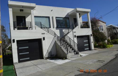 Dimond Abode Vacation Rental, Oakland California Dimond District - Photo 78