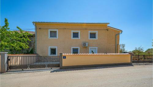 One-Bedroom Apartment In Divsici - Foto 4