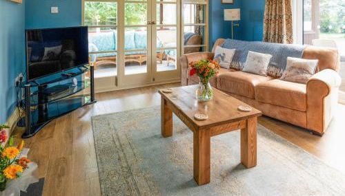 The Poplars - Foto 4