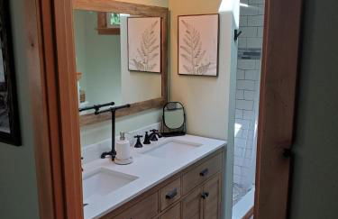 Tony's Riverside Oasis - Foto 7