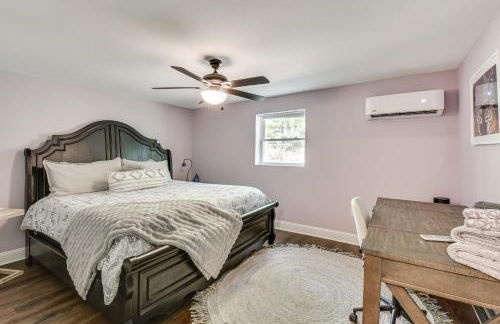 Waterfront Townville Home with Hot Tub and Dock! - Foto 21