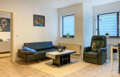 2 Bedroom Nice Apartment In Schwerin - Foto 3