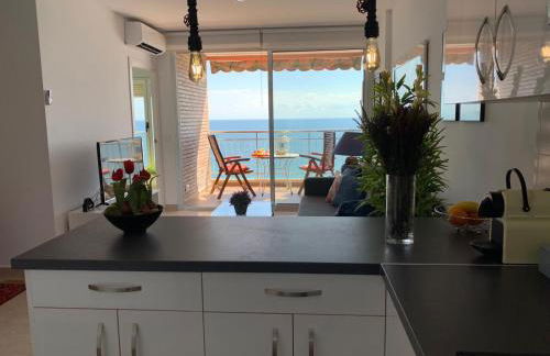 Apartamento con vistas al mar primera linea de playa del Postiguet - Photo 45