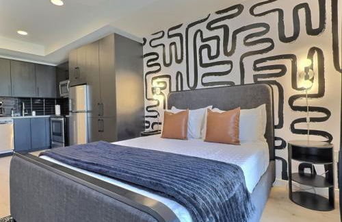 Quiet City Getaway Near Regions Field and Food - Foto 16