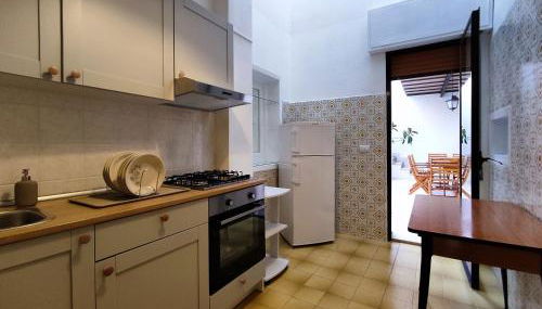 Il Patio - Villa indipendente con ampio cortile e giardino interno - Foto 2