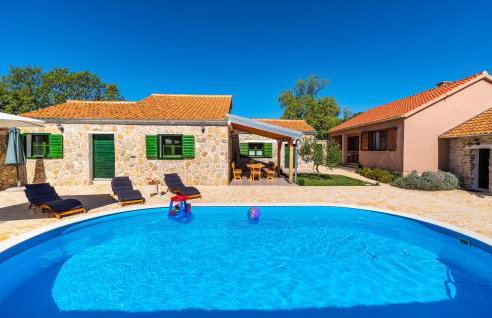 4 Bedroom Amazing Home In Benkovac - Foto 12