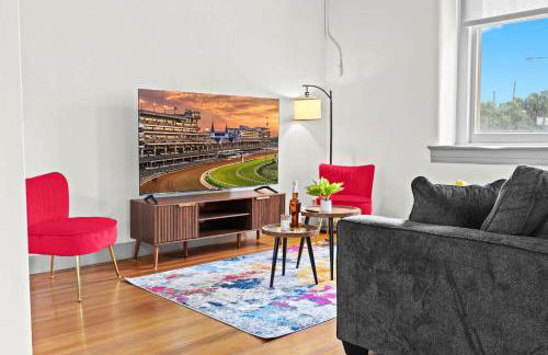 Chic and Comfy Unit w Free Parking Medical District - Foto 1