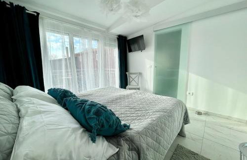 Villa AMore Radini with a private heated saltwater pool and private parking - Foto 18