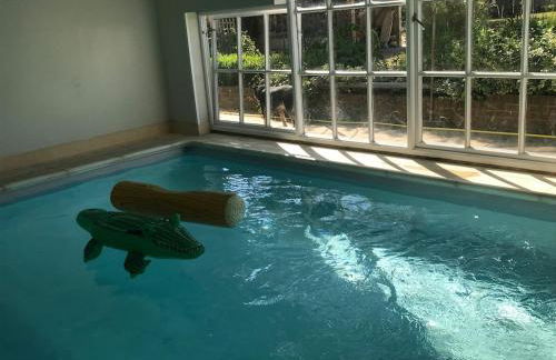 Rural farm stay with stunning indoor pool - Foto 29