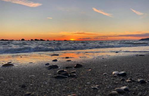Happy Sea Home - monolocale sul mare con piscina - Foto 17