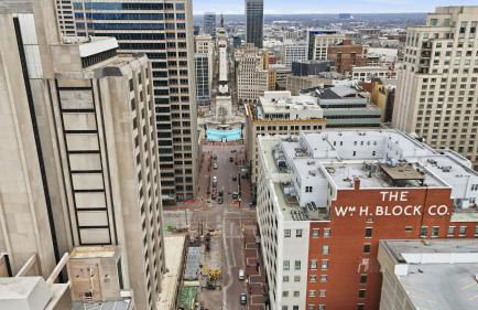 Luxury Downtown Cityview Suite Skywalk Access and Free Garage Parking - Foto 46