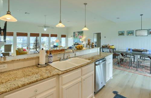 Steps to Bolivar Beach Home with Deck and Grill - Foto 12