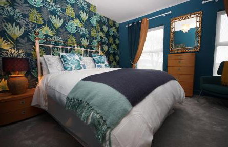 Moryn. Snowdonia and Anglesey View - Photo 1