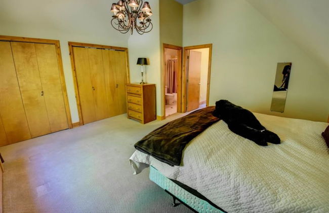 Country Club Homes - Photo 20