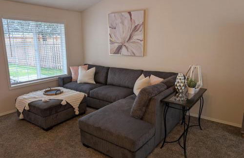 Cozy North Keizer Retreat with fireplace - Foto 3