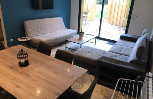 Chalet authentique à Clermont-Créans avec piscine partagée - Photo 58