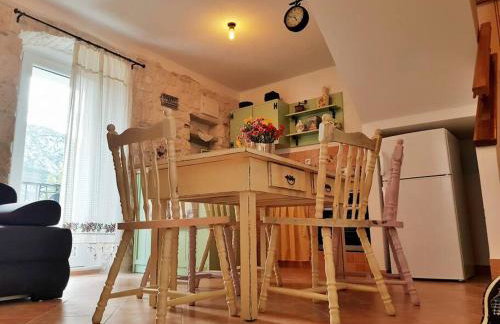 Vintage stone house ELDO with jacuzzi, in Podaspilje, Omiš - Foto 20