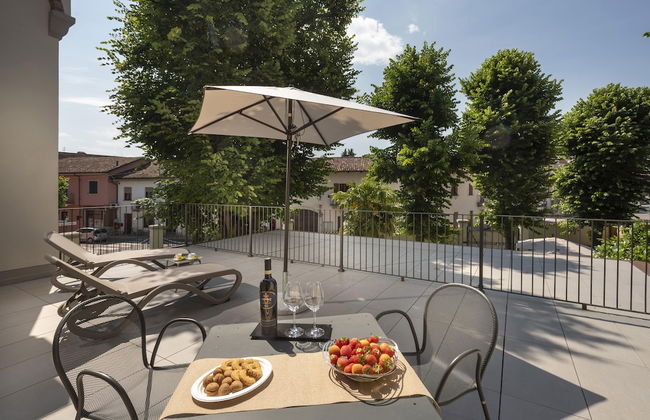 Villa Bernasconi - camere e ristorante - - Foto 49