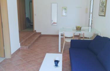 Lavender House - Photo 48