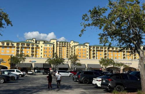2BED 2BATH near Disney PiratePool Spa Balcony - Foto 3
