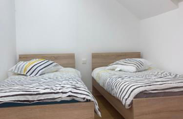 Nuit des étoiles gîte avec piscine et SPA communs - Foto 21