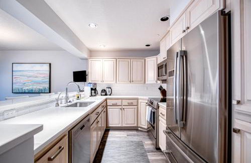 Peaceful Lakefront Beauty - Foto 9