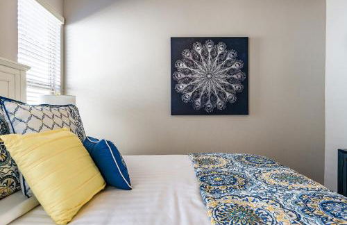 Paradise Village 113 Water Park and Kids Cove, Ping Pong, XBOX 360, Games, Beautiful Mountain Views, and More - Foto 21