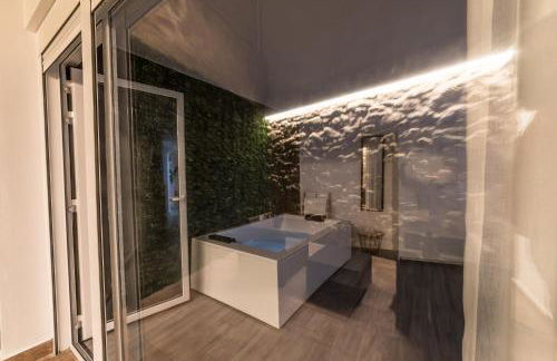 Moonkey - Apartamento mediterráneo con jacuzzi y luz natural - Photo 13