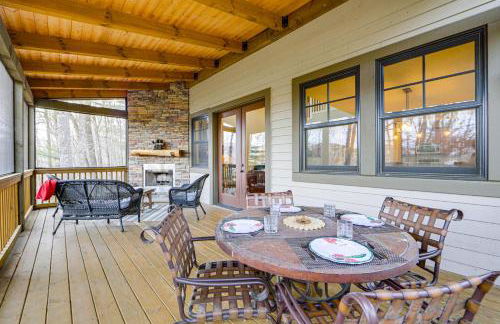 4 Mi to Bear Creek Lake! Serene Escape with Deck - Foto 4