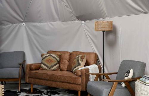 Glamping Dome w Hot Tub Fire Pit & River Access - Foto 32