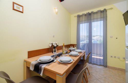 Apartments By the sea in Lopar - Photo 40