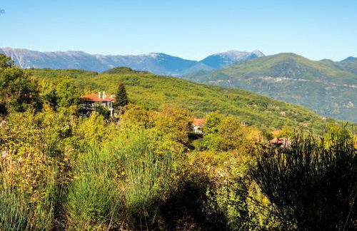 Σπίτι στο Τείχιο με θέα Βαρδούσια και Γκιώνα - Foto 29