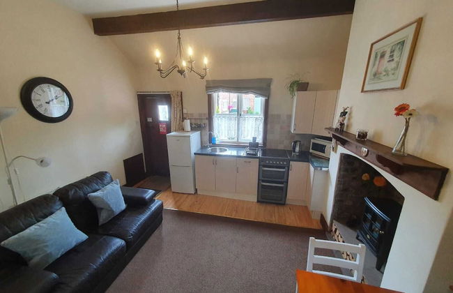 Martin Lane Farm Holiday Cottages - Photo 39