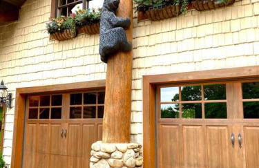 LUXURIOUS TN Mtn Lodge- Sleeps 22+, Hiking & Lake - Photo 33