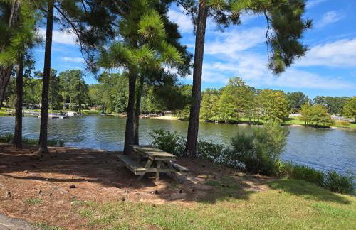 Lazy at Lake - Foto 2