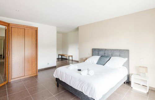 Beautiful contemporary villa 160 m with pool - Foto 10