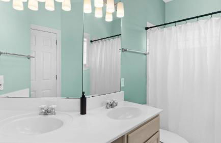 Steps to Beach! Arcade Game Room, Pool + Hot Tub Calico Scallop by Avantstay - Foto 86