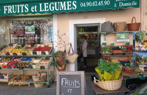 The Willow Tree - Photo 26