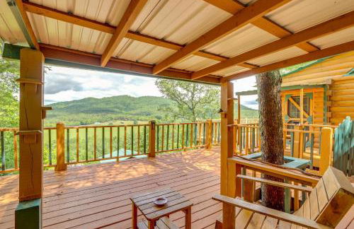 Secluded Mountain Cabin with Decks and Gazebo! - Foto 1