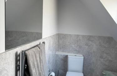 Luxury Three Bedroom Duplex Apartment Torquay Marina - Photo 11